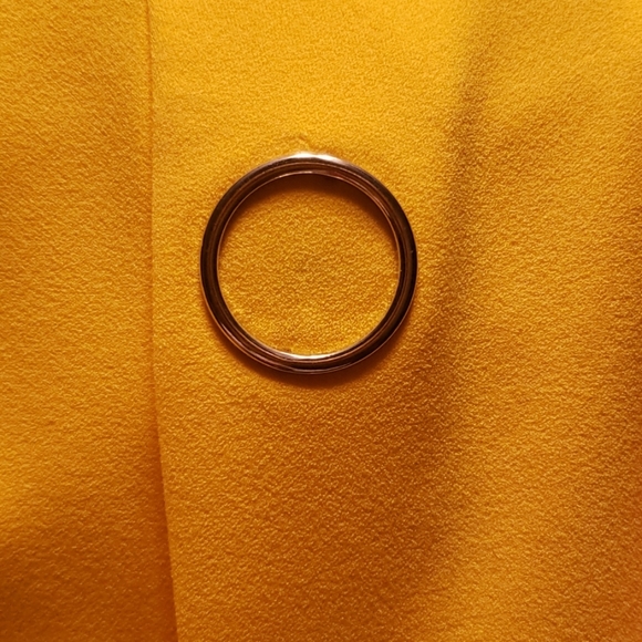 Knee Length Pencil Skirt - Picture 2 of 4